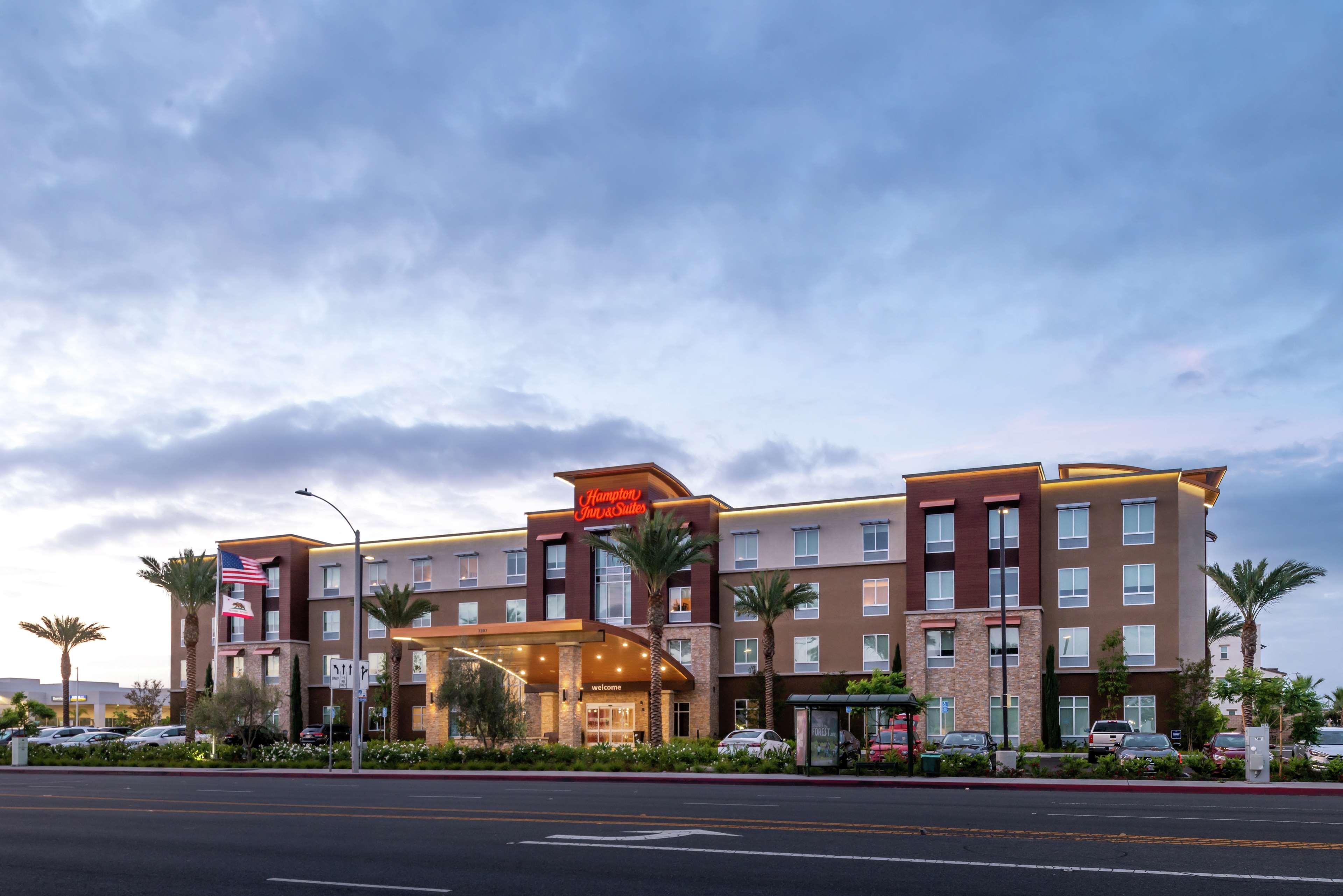 Hampton Inn & Suites Buena ParkBuena Park  Kültér fotó