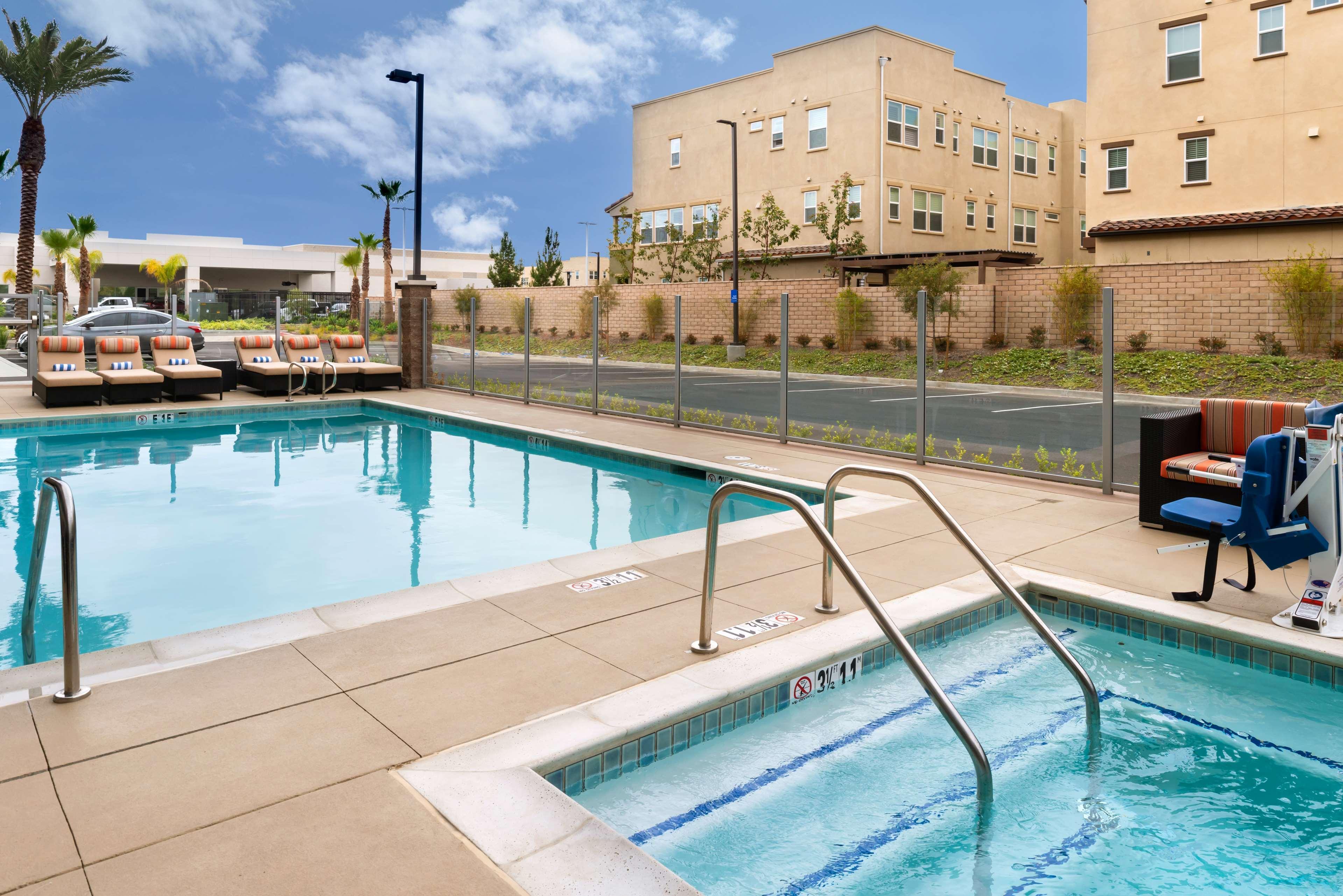 Hampton Inn & Suites Buena ParkBuena Park  Kültér fotó