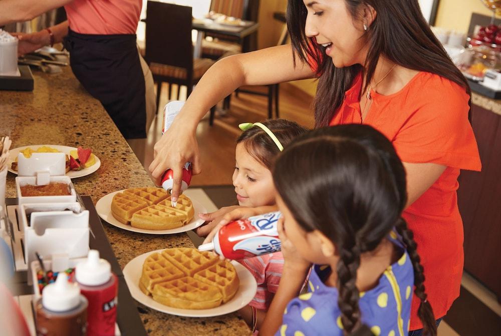 Hampton Inn & Suites Buena ParkBuena Park  Kültér fotó